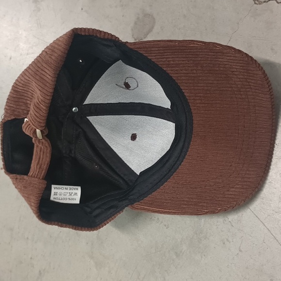 Paige - Picture 3 of 3